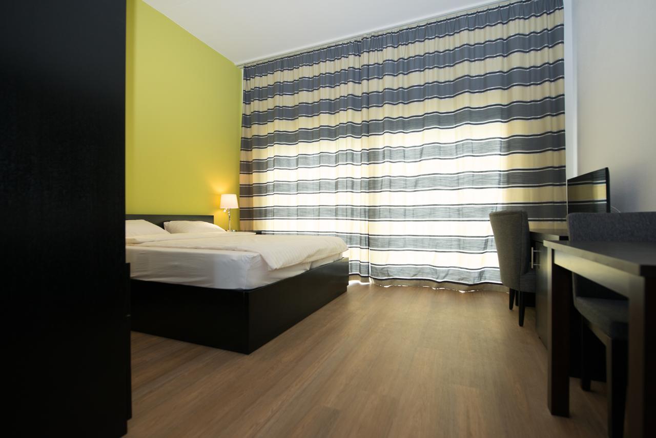 Hotel Swiss Bellevue Кройцлинген Экстерьер фото
